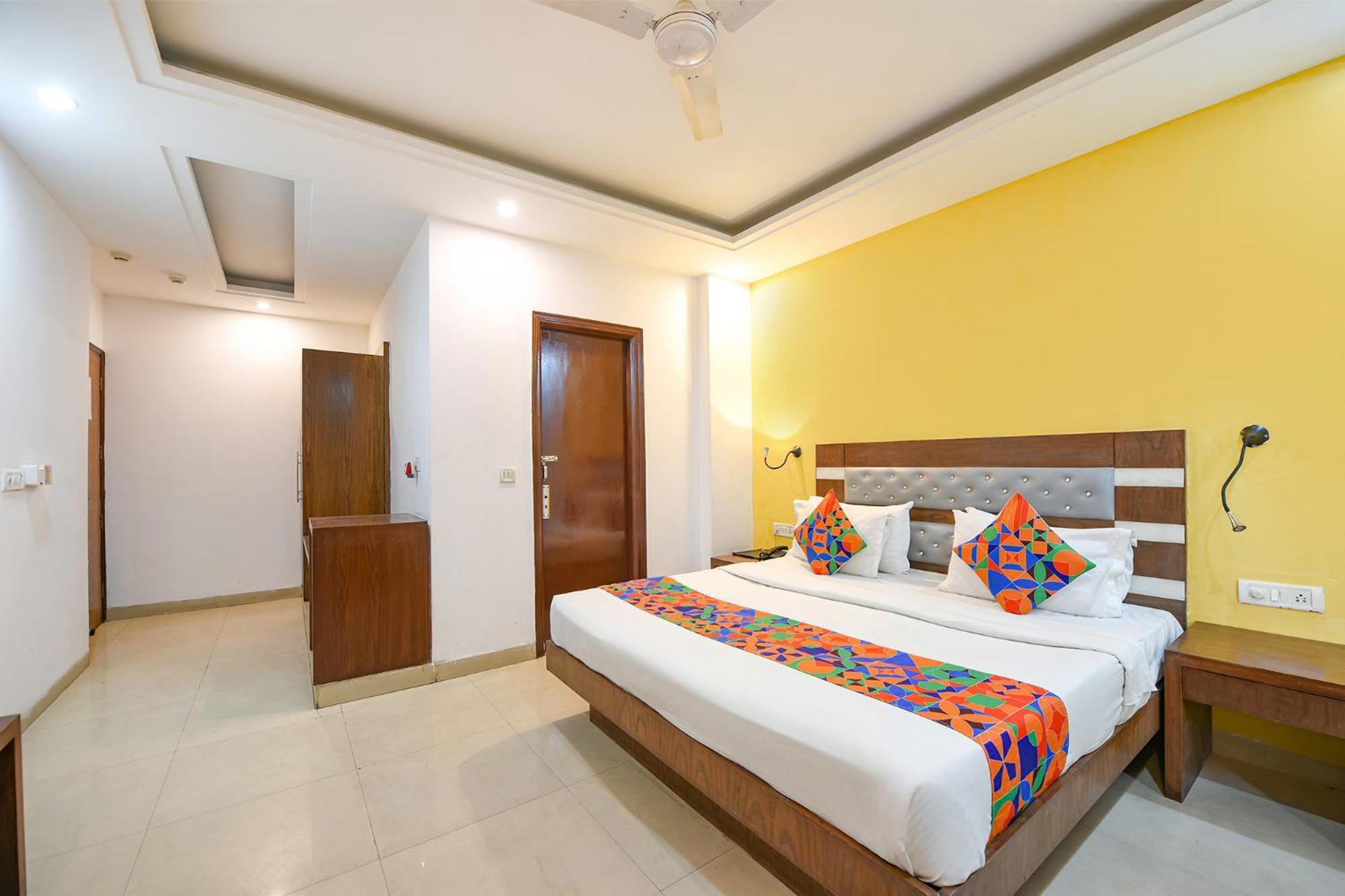 Fabhotel The Kings Plaza New Delhi Extérieur photo