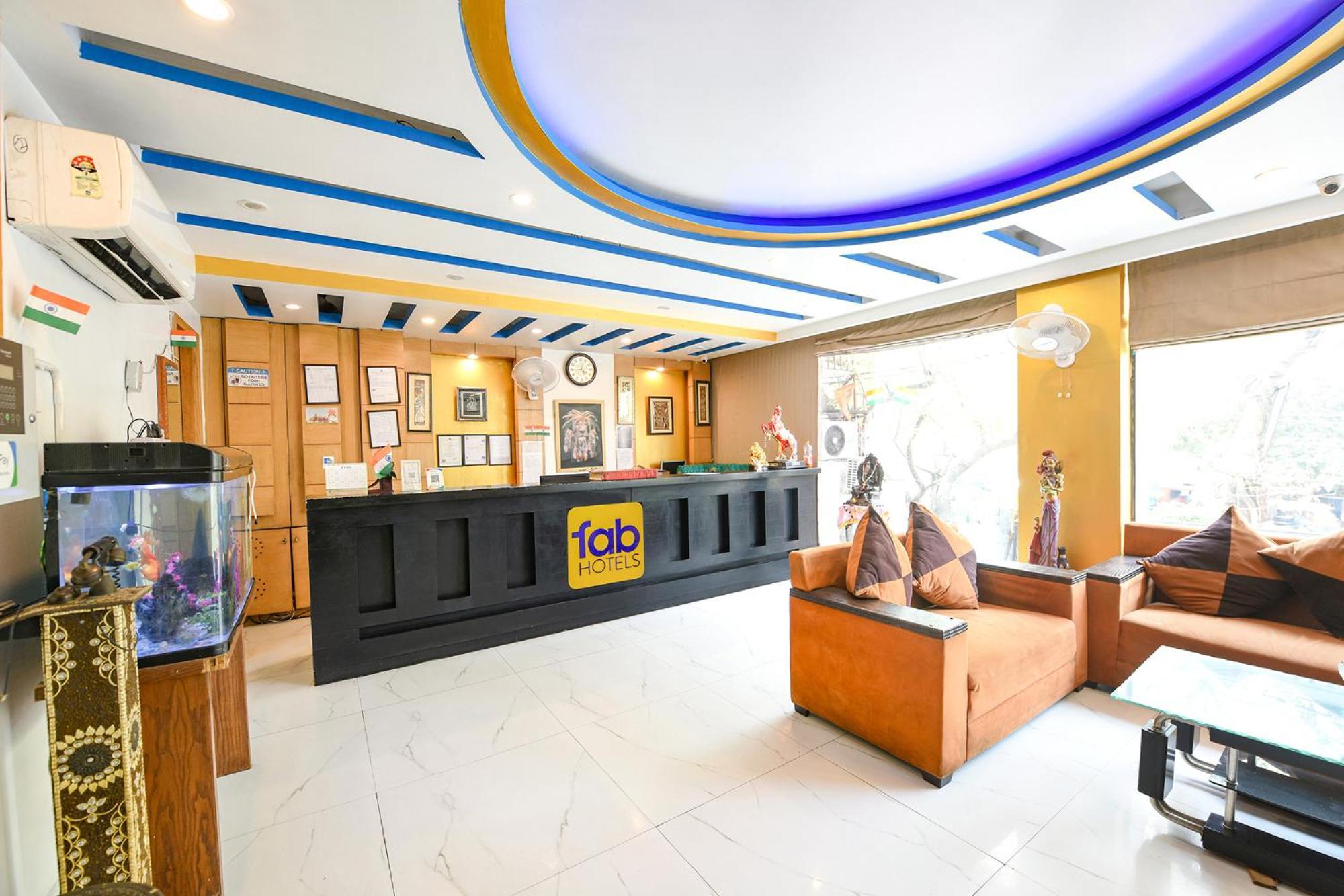 Fabhotel The Kings Plaza New Delhi Extérieur photo
