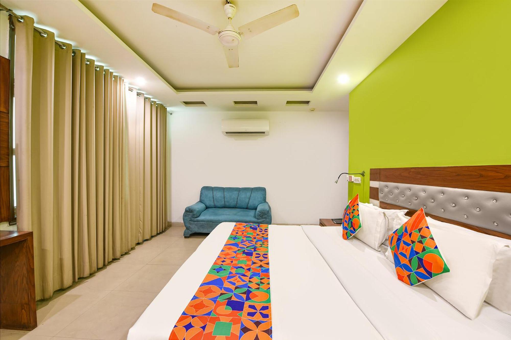 Fabhotel The Kings Plaza New Delhi Extérieur photo